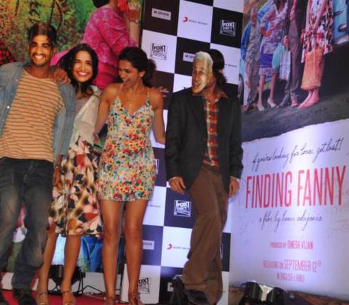 Arjun Kapoor n Deepika Padukone Finding Fanny Song Launch