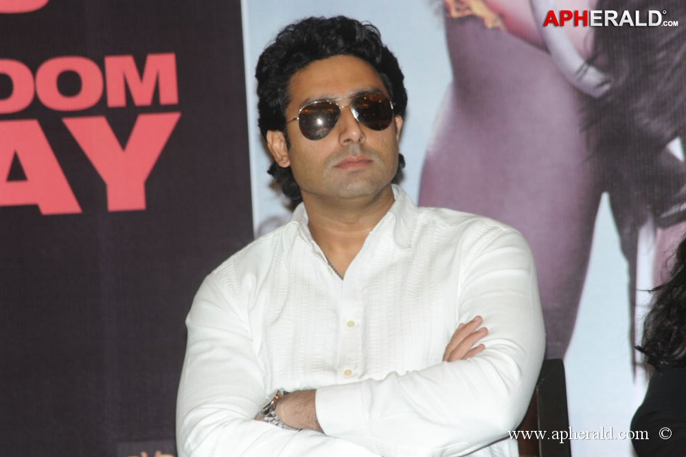 Dhoom 3 Movie Pressmeet Pics