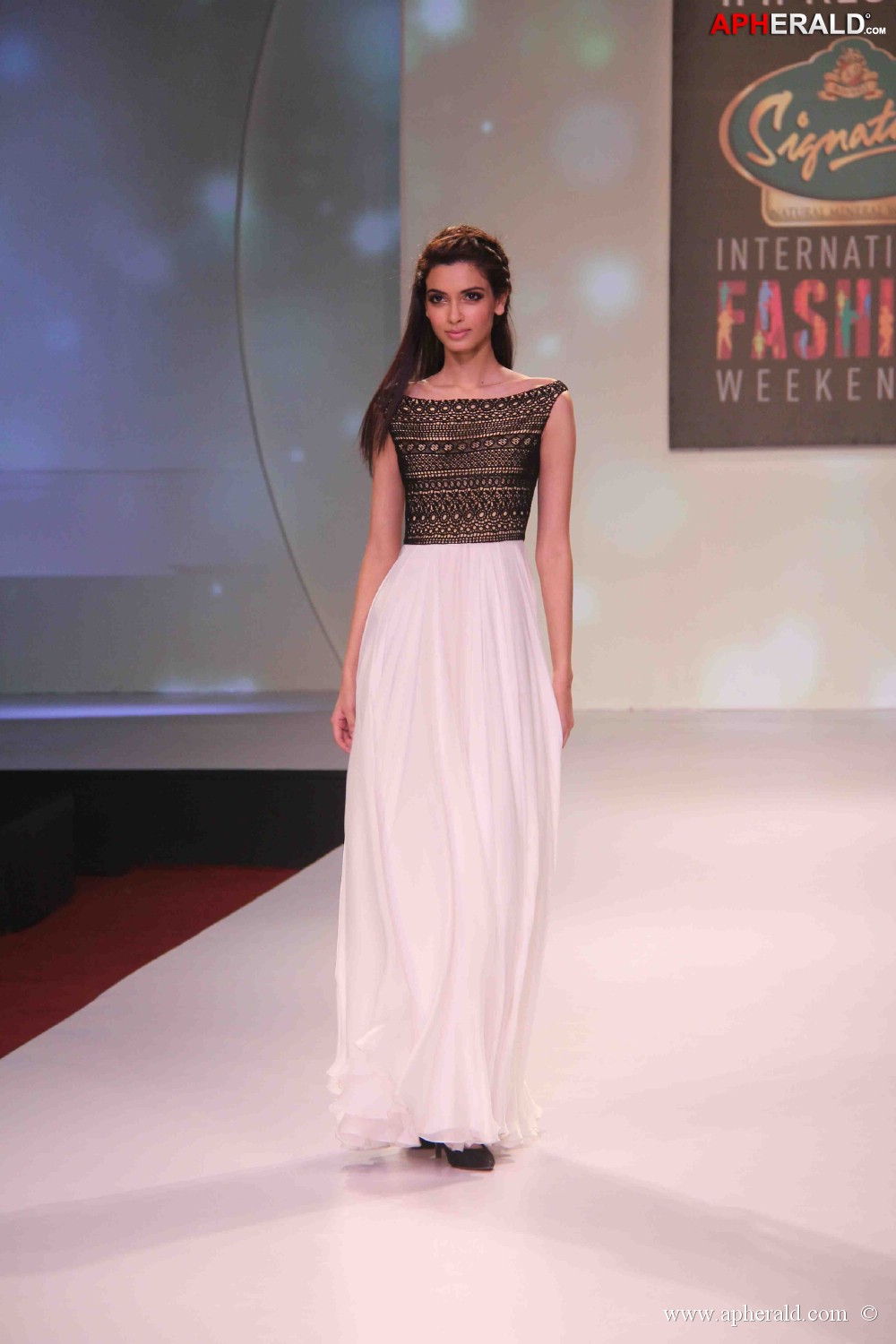 Diana Penty Ramp Walk Stills 