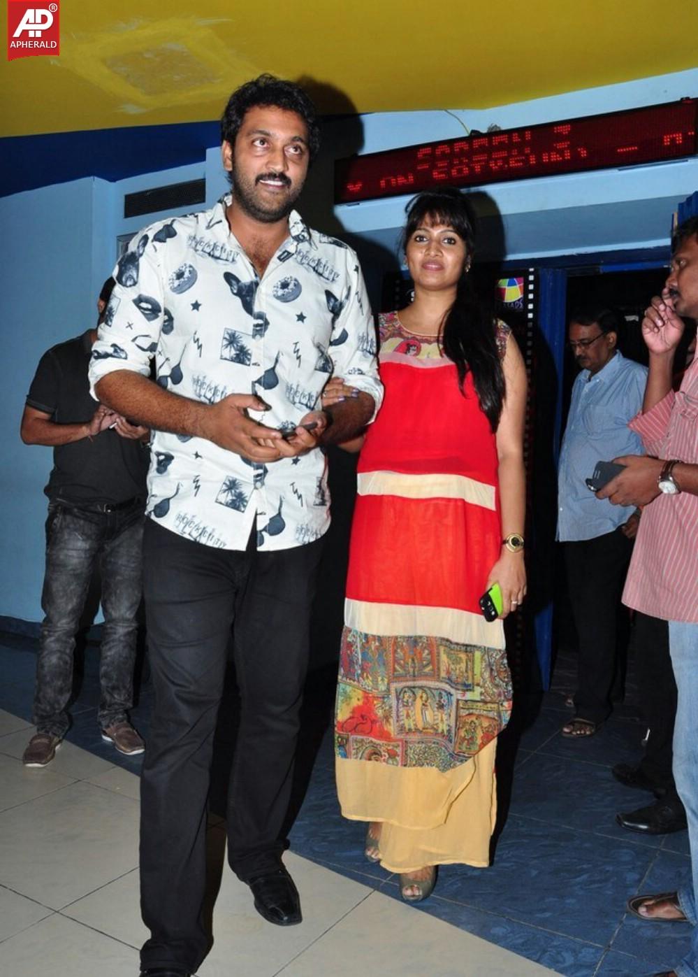 Dikkulu Choodaku Ramayya Premier Show