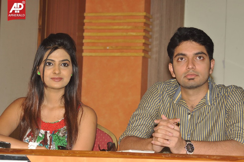 Dil Deewana Movie Press Meet