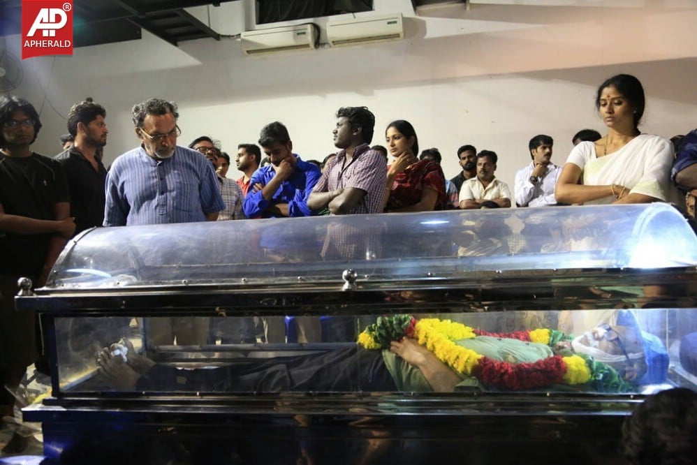 Director Balu Mahendra Condolence Photos