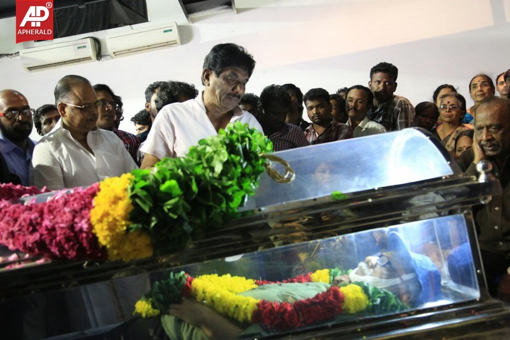 Director Balu Mahendra Condolence Photos