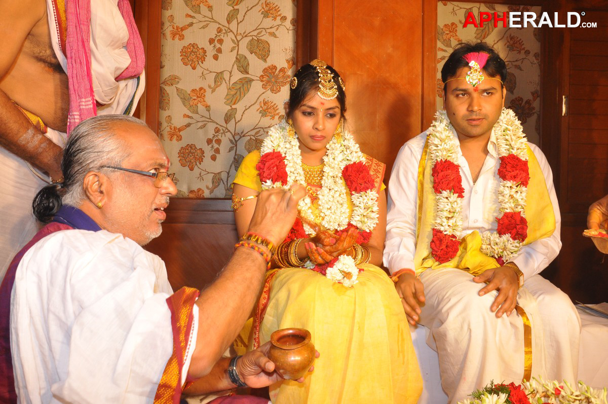 Director Jyothi Krishna Aishwarya Wedding Stills