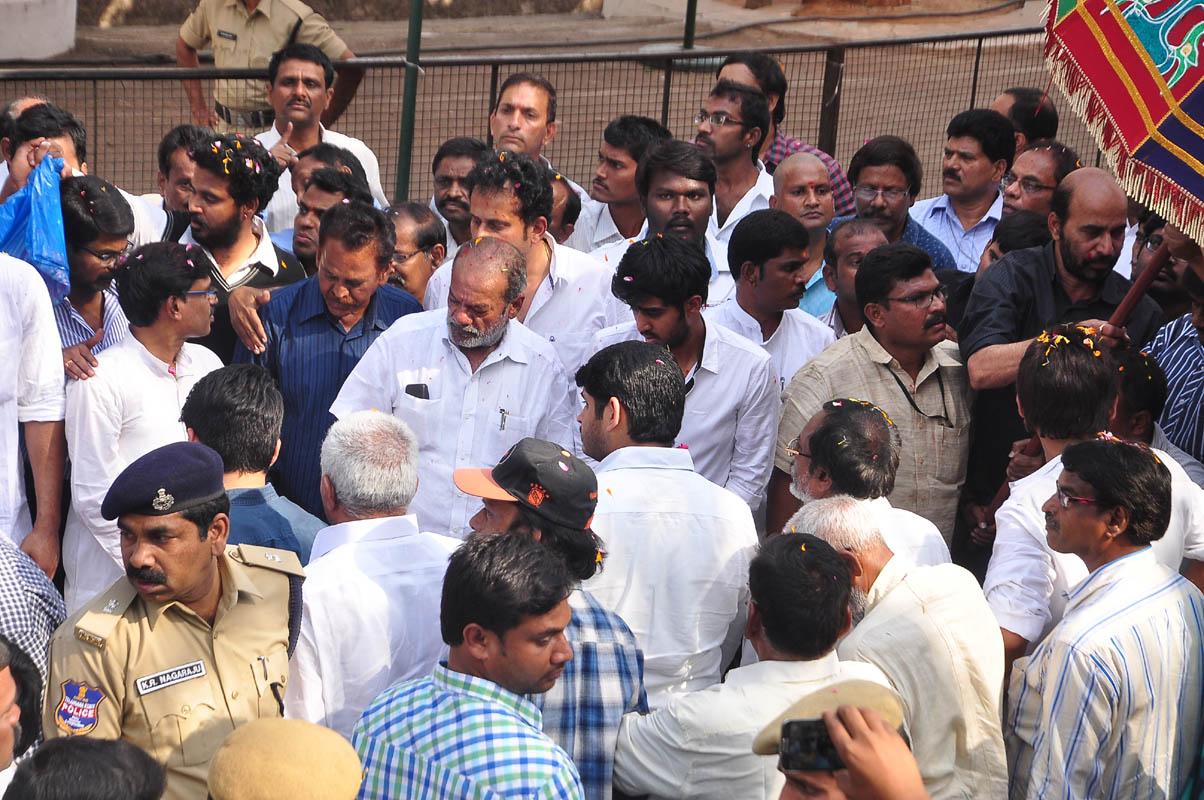 Dr D Ramanaidu Funeral Photos