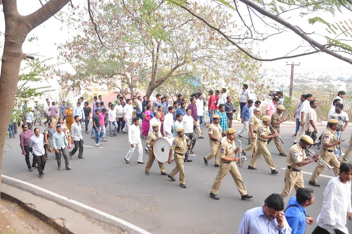 Dr D Ramanaidu Funeral Photos