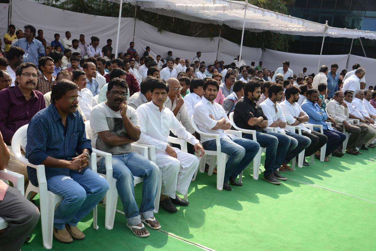 Dr D Ramanaidu Funeral Photos