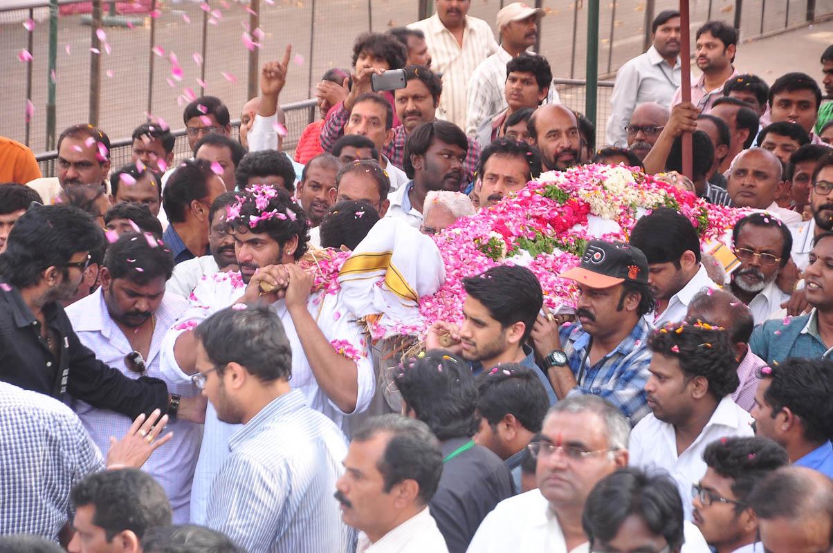 Dr D Ramanaidu Funeral Photos