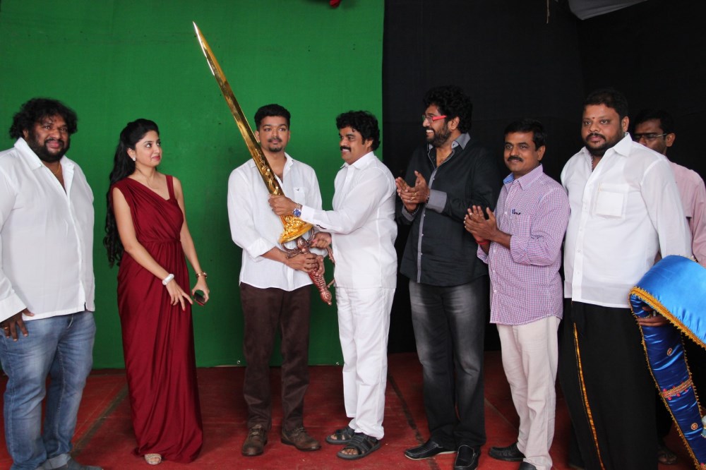 En Vazhi Thani Vazhi Audio Launch
