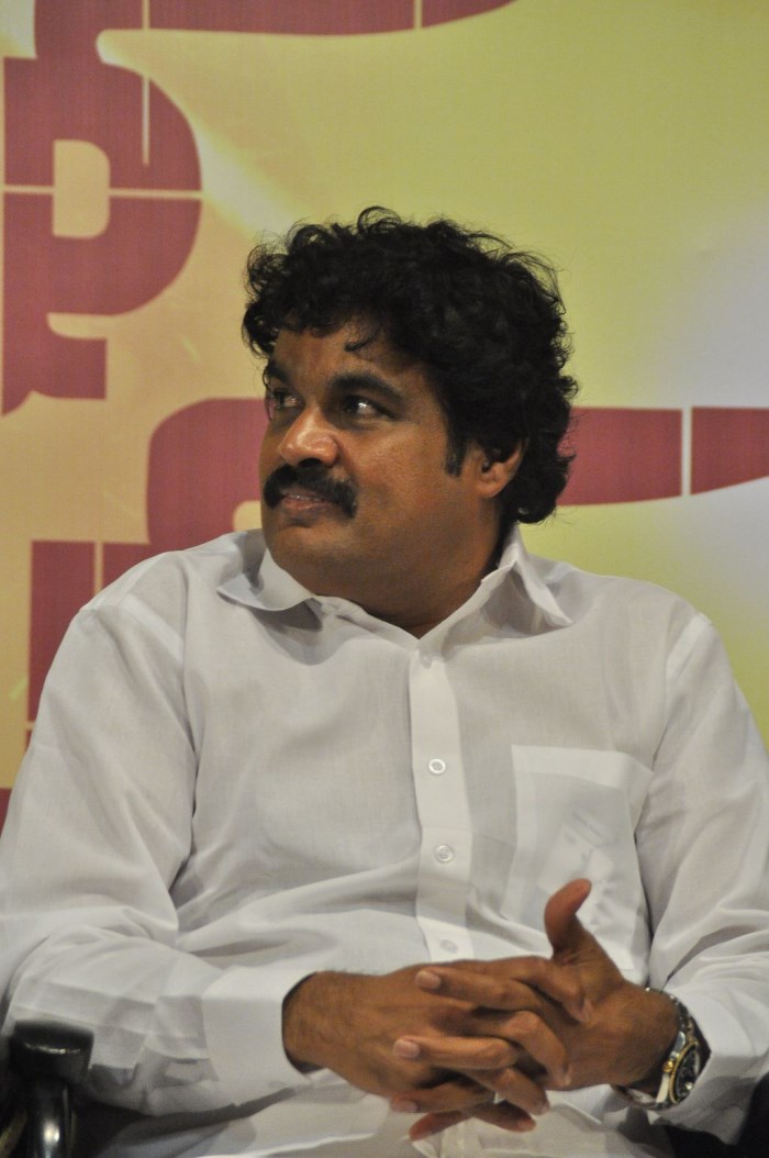 En Vazhi Thani Vazhi Audio Launch
