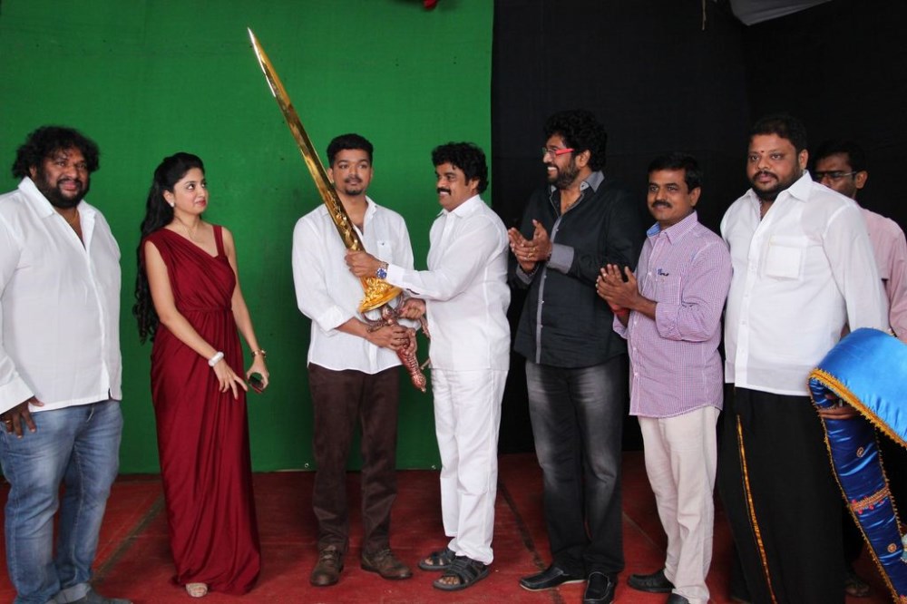 En Vazhi Thani Vazhi Audio Launch