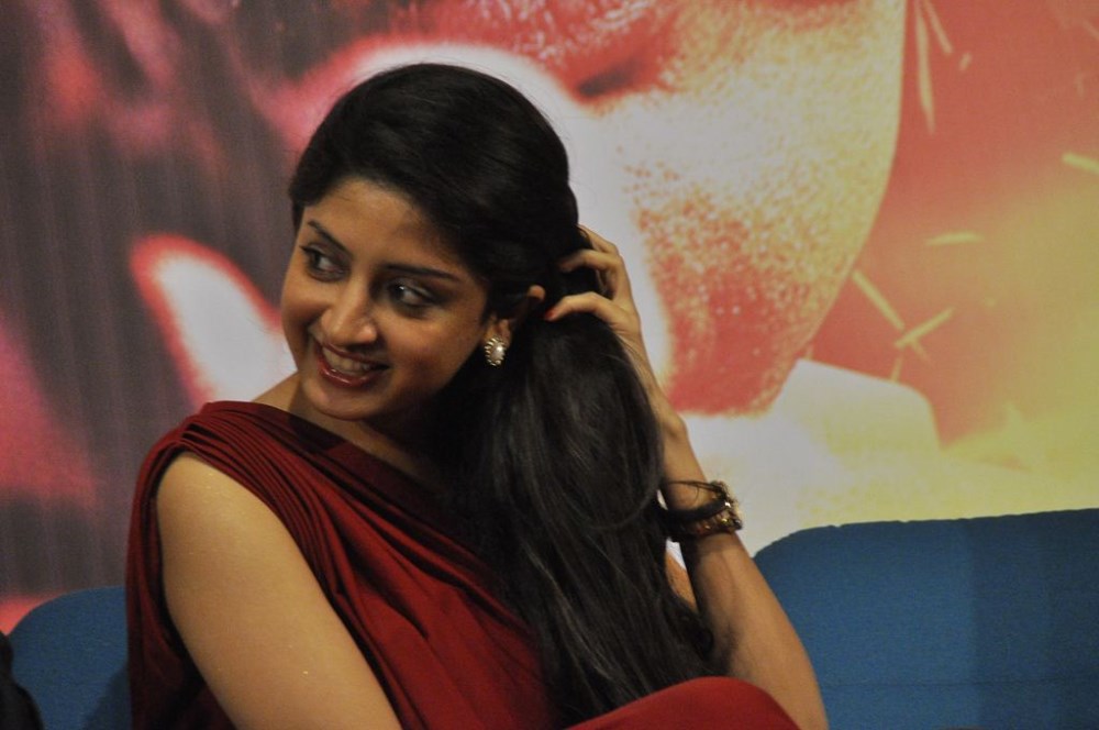 En Vazhi Thani Vazhi Audio Launch