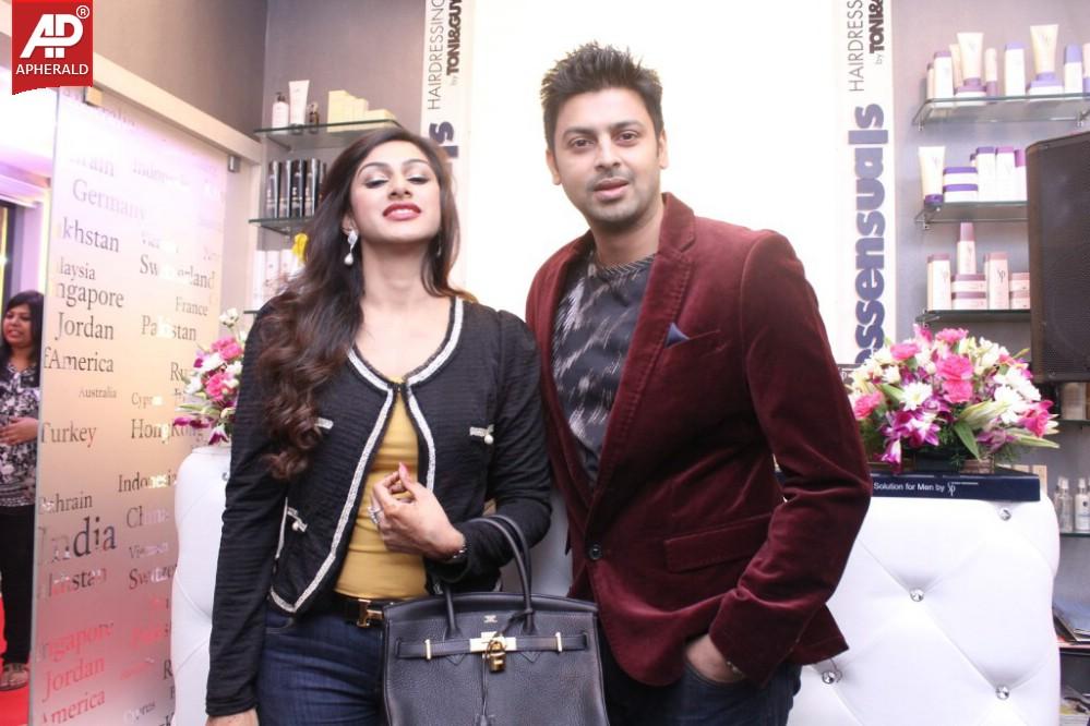 Essensuals Salon Launch In India