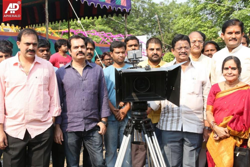 Evariki Evaru Movie Opening