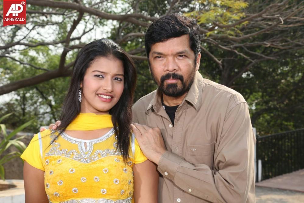 Evariki Evaru Movie Opening