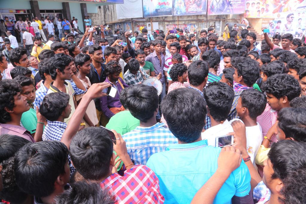 Fans Hungama At Anegan Theaters Photos