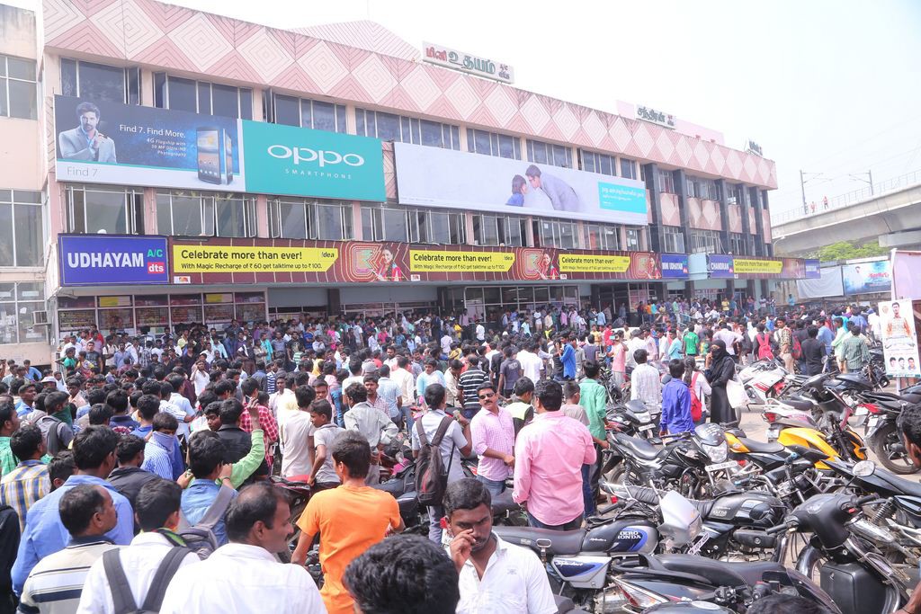 Fans Hungama At Anegan Theaters Photos