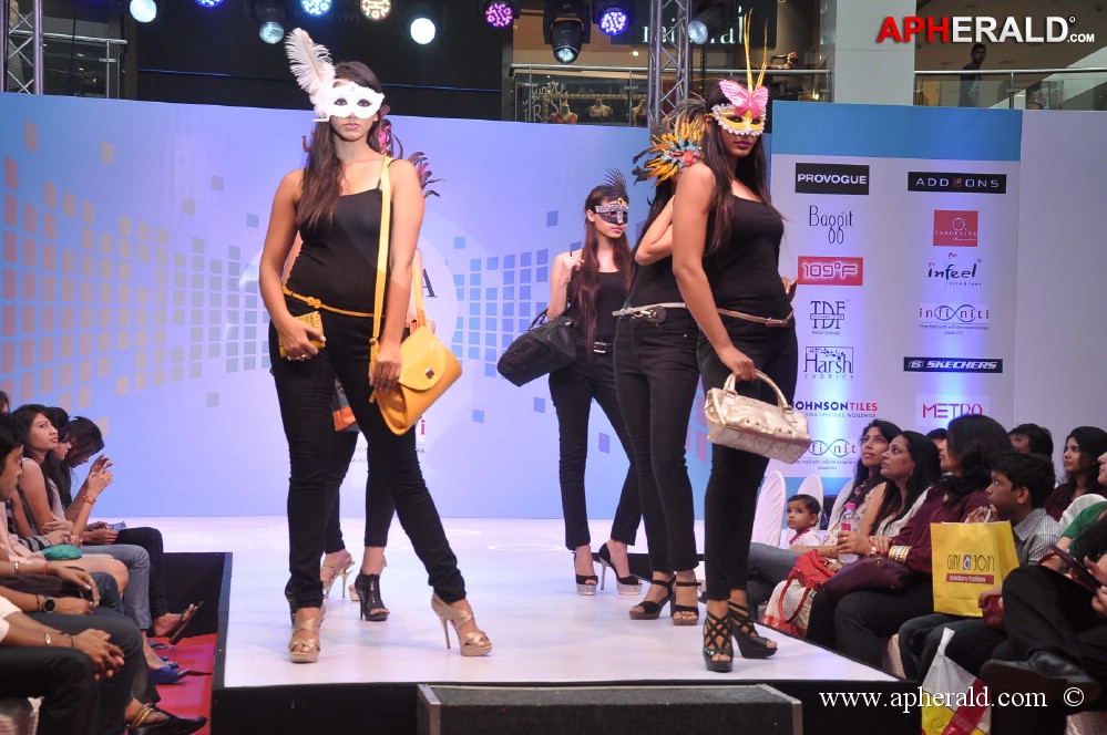 Femina Festive Showcase 2013 Photos