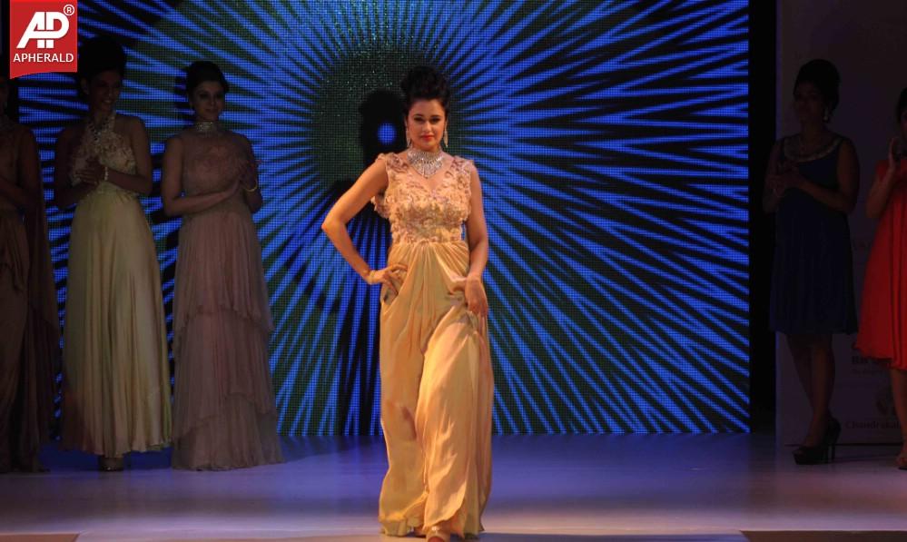 Femina Sparkle Fest 2014 Fashion Show