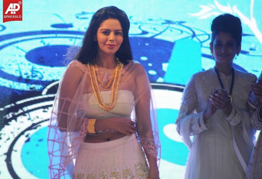 Femina Sparkle Fest 2014 Fashion Show