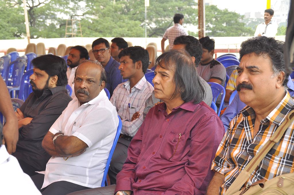 Filmmaker K Balachander Ninaivu Anjali