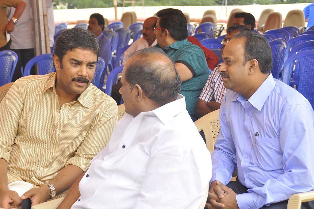 Filmmaker K Balachander Ninaivu Anjali