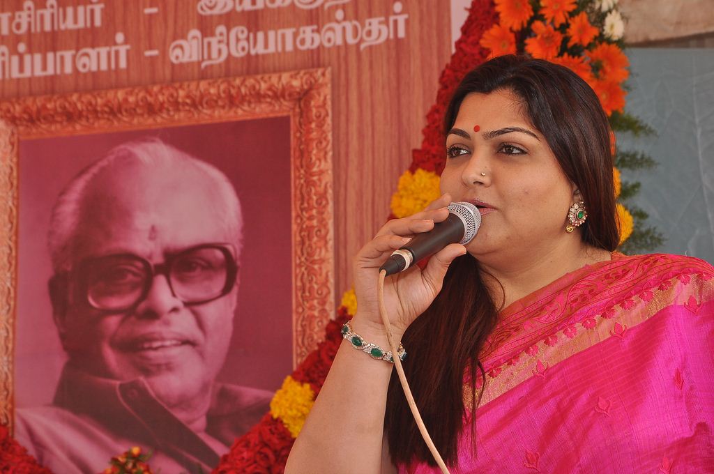 Filmmaker K Balachander Ninaivu Anjali