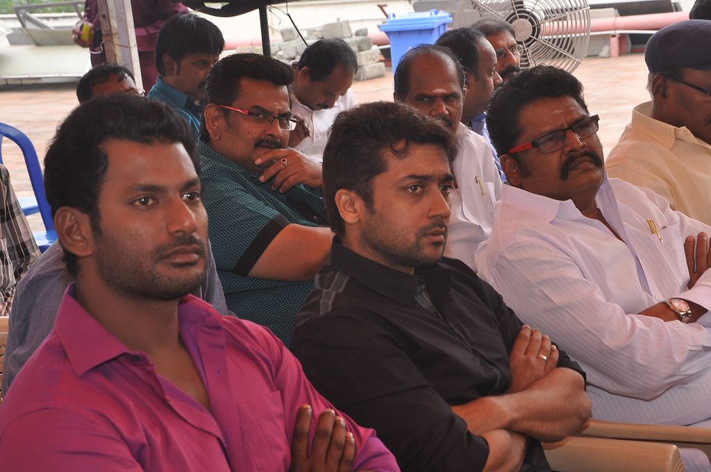 Filmmaker K Balachander Ninaivu Anjali
