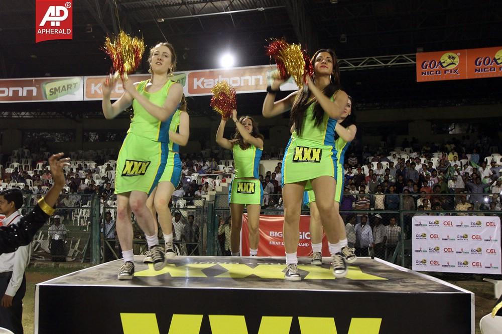 Final Karnataka Bulldozers Vs Kerala Match