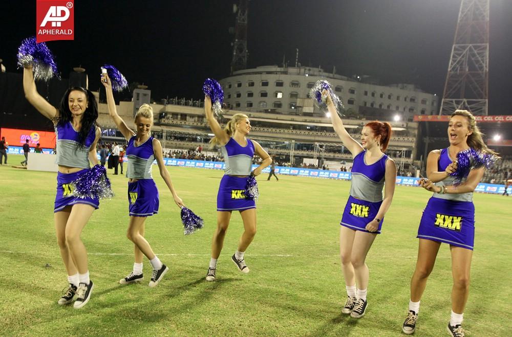 Final Karnataka Bulldozers Vs Kerala Match