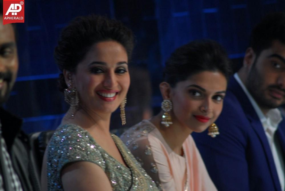 Finding Fanny Movie Promotions At Jhalak Dikhla Jaa 7