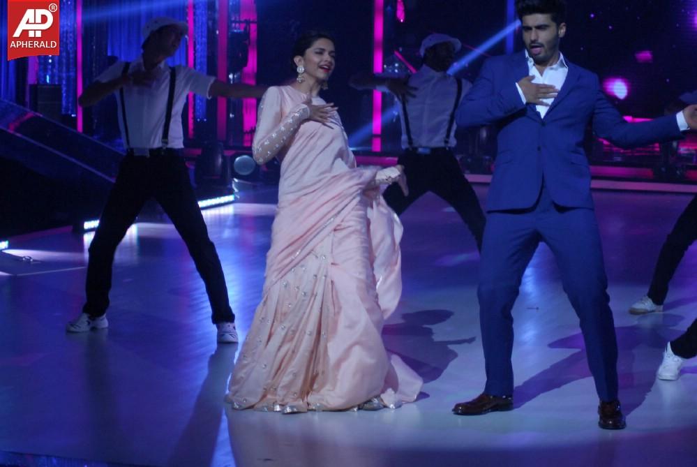 Finding Fanny Movie Promotions At Jhalak Dikhla Jaa 7