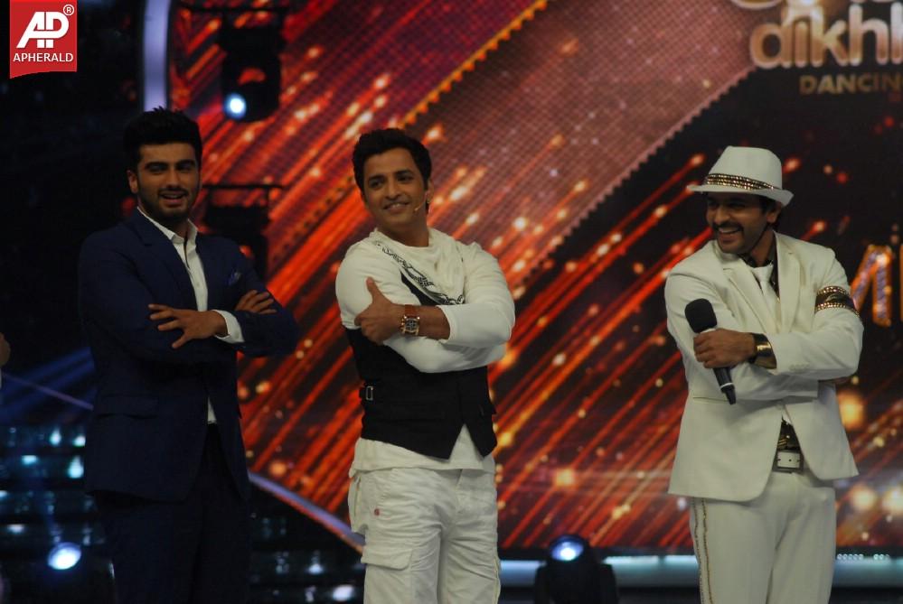 Finding Fanny Movie Promotions At Jhalak Dikhla Jaa 7