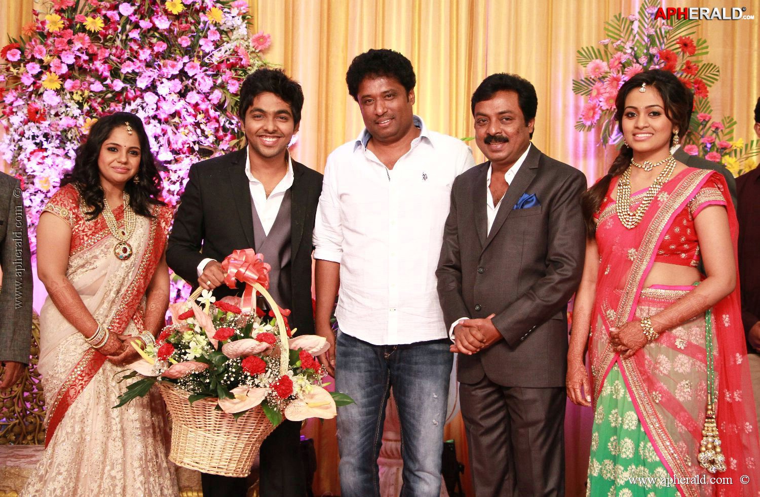 G V Prakash Kumar Saindhavi Reception Photos