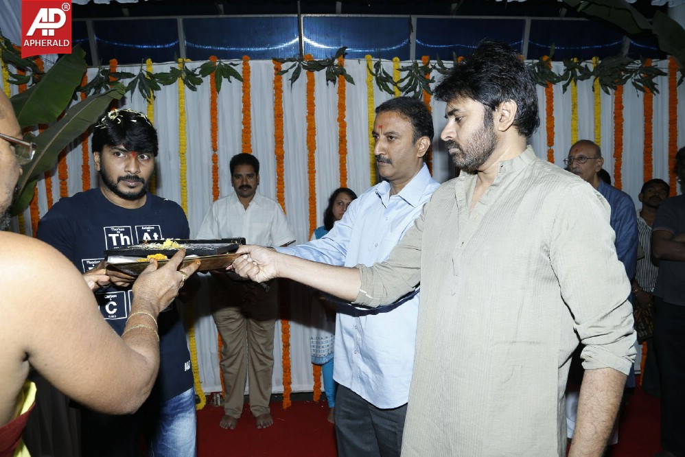 Gabbar Singh 2 Movie Opening