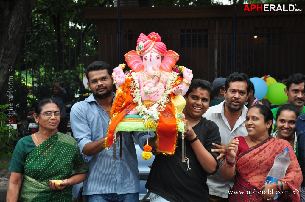 Ganesh Visarjan Photos at Hyd 1