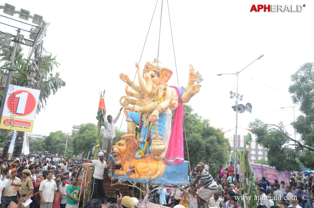 Ganesh Visarjan Photos at Hyd 2