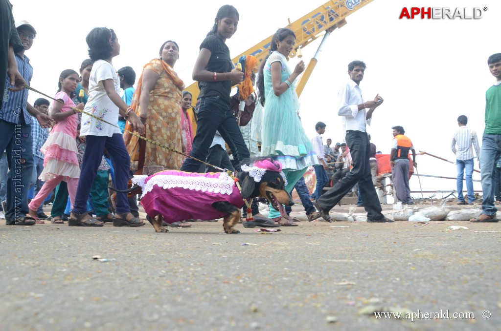 Ganesh Visarjan Photos at Hyd 2