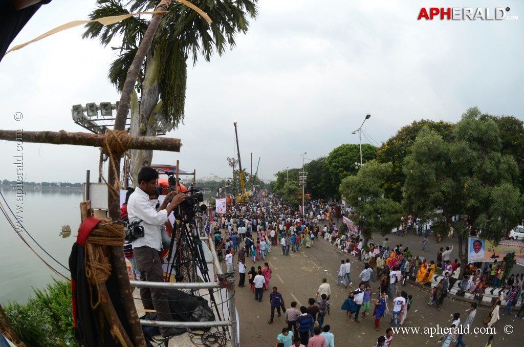 Ganesh Visarjan Photos at Hyd 2