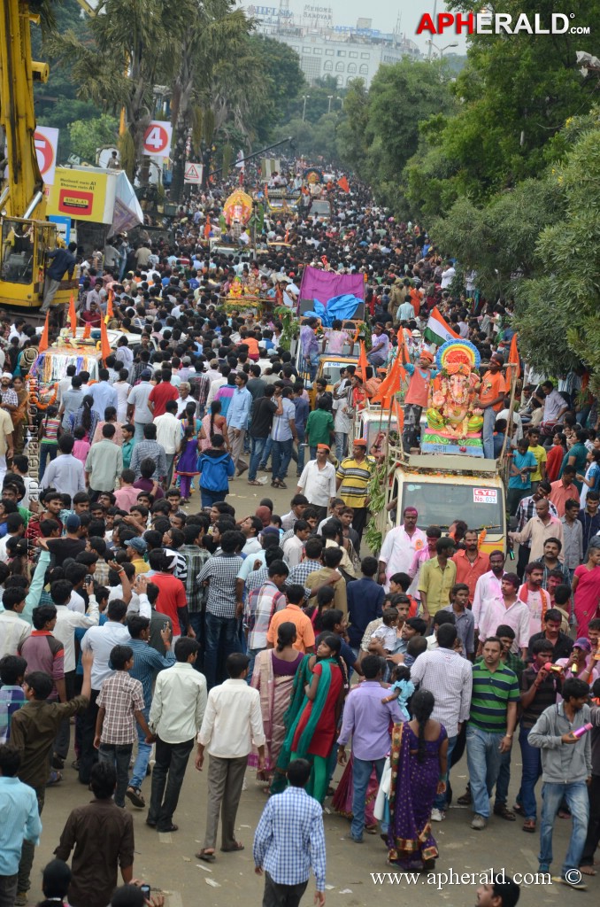 Ganesh Visarjan Photos at Hyd 2