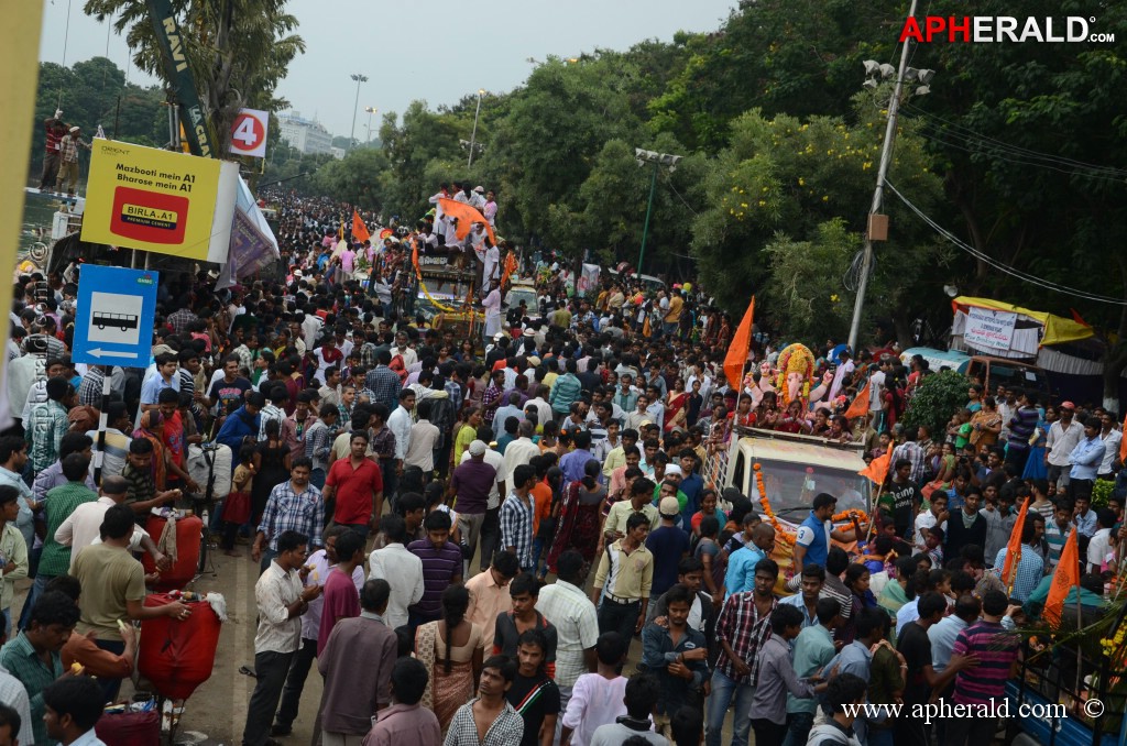 Ganesh Visarjan Photos at Hyd 2