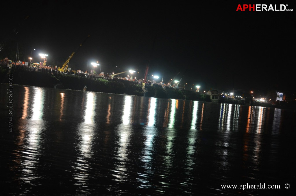 Ganesh Visarjan Photos at Hyd 2
