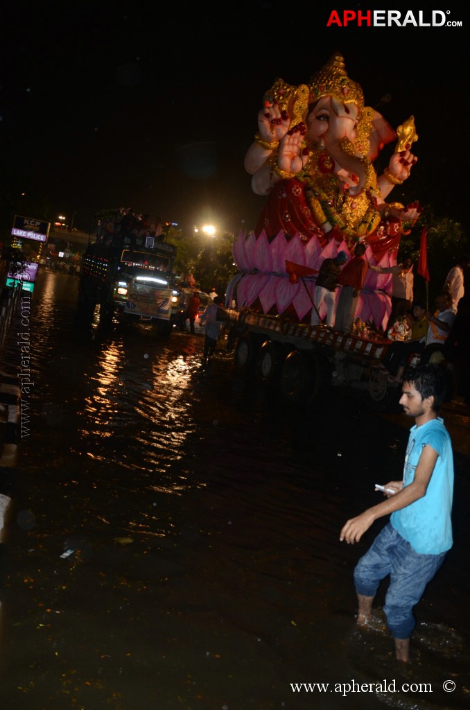 Ganesh Visarjan Photos at Hyd 2