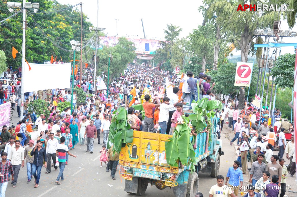 Ganesh Visarjan Photos at Hyd 2