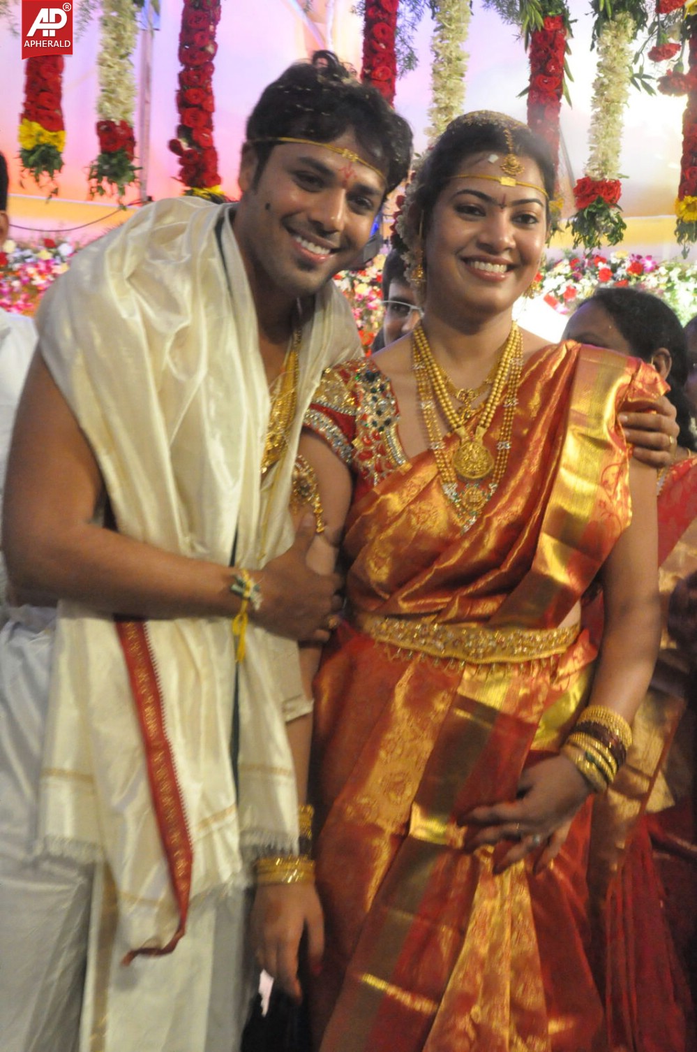 Geeta Madhuri Wedding Photos 1
