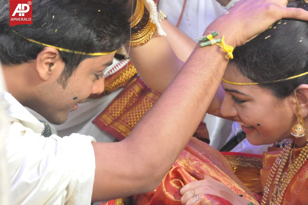 Geeta Madhuri Wedding Photos 1