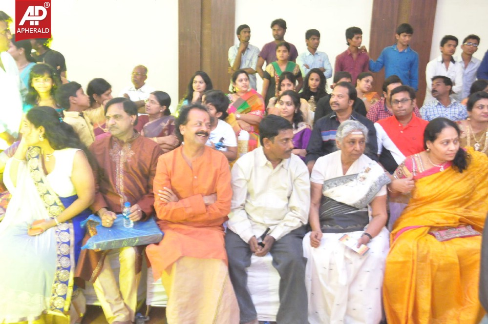 Geeta Madhuri Wedding Photos 1