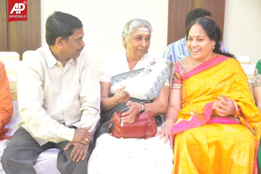 Geeta Madhuri Wedding Photos