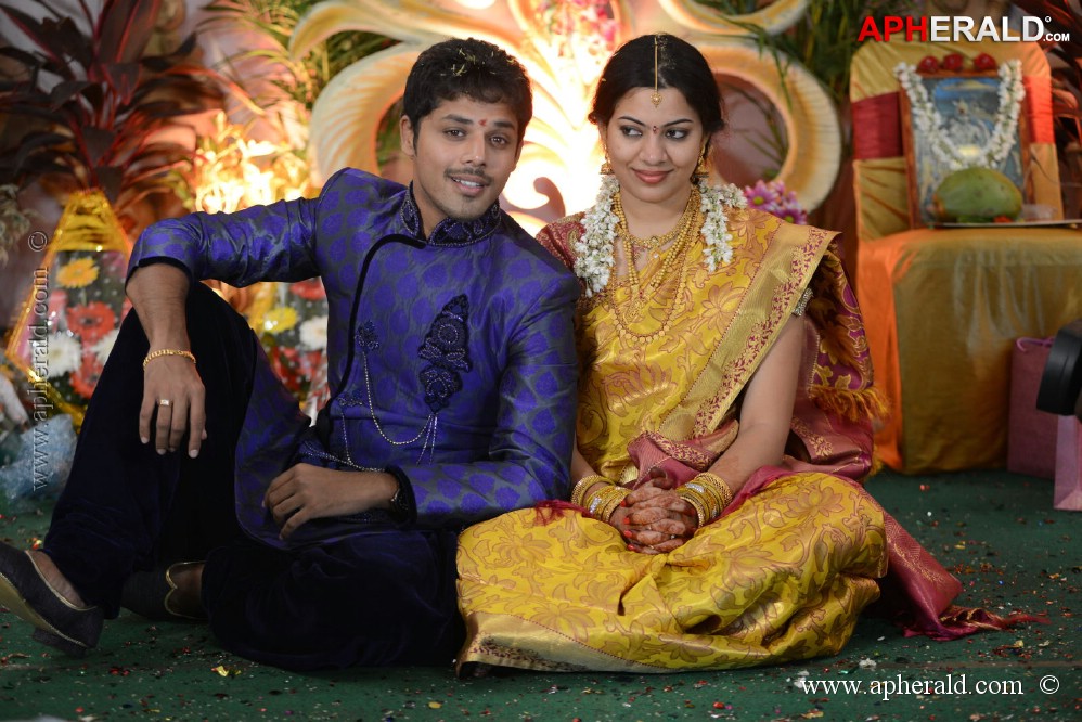 Geetha Madhuri Nandu Engagement Pics