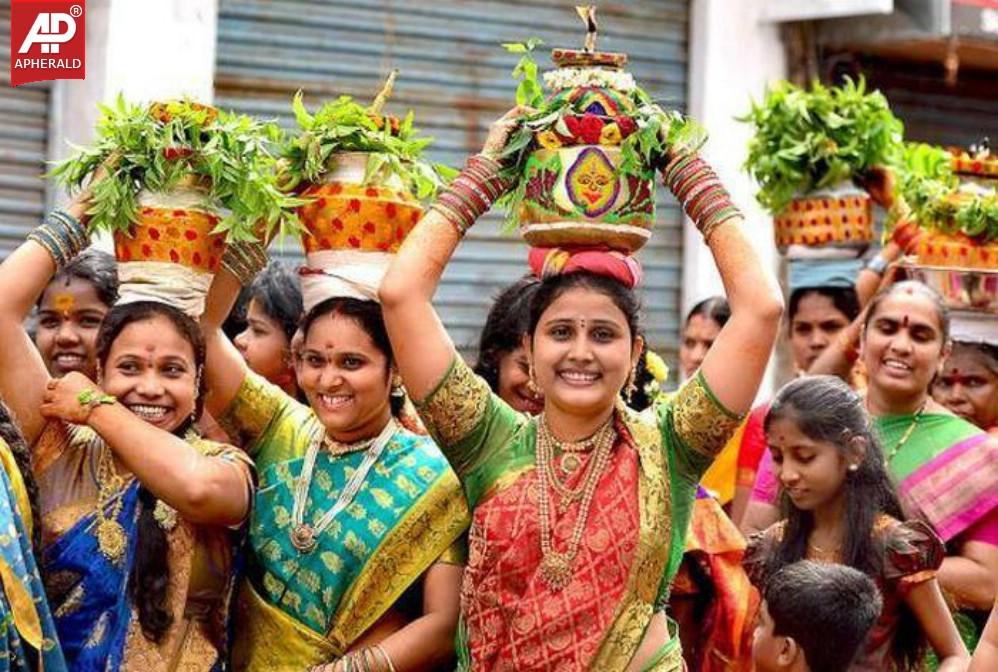 Golconda Bonalu Jathara Images